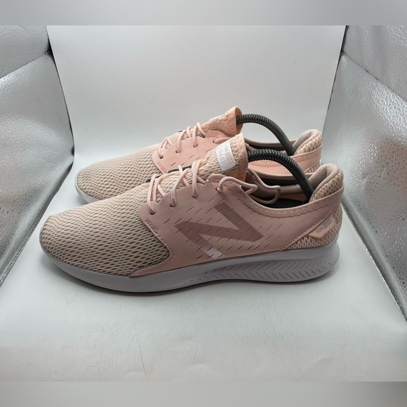 Reebok Fuel Core Coast womens pink sneakers size 10 - Picture 1 of 9